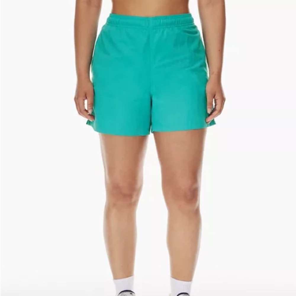 TNA Aritzia Big Easy Shorts